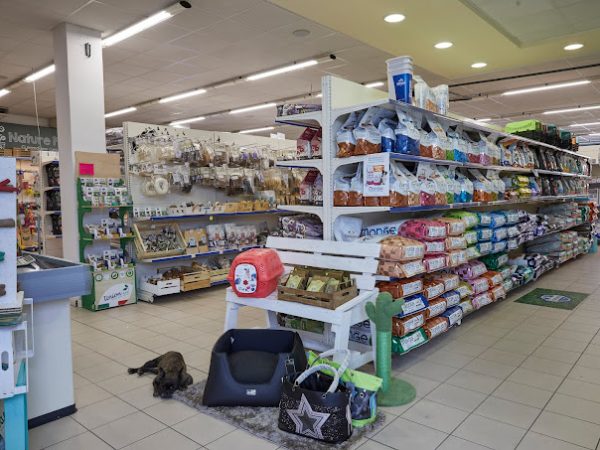 ingresso negozio nature pet shop